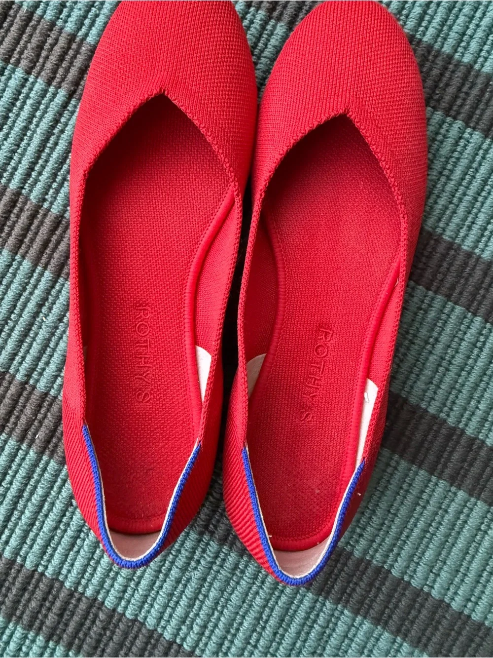 Rothy's The Almond Flat Chile Red V-Vamp Ballet Flats Size 9 Washable